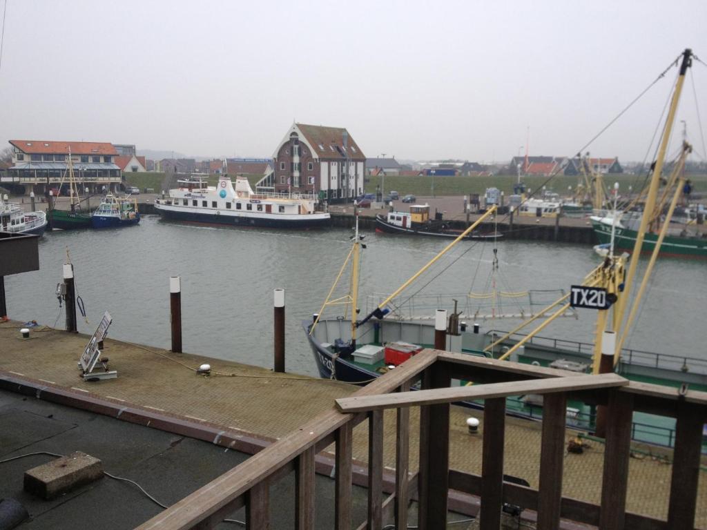 Havenhotel At Sea Texel Oudeschild Oda fotoğraf